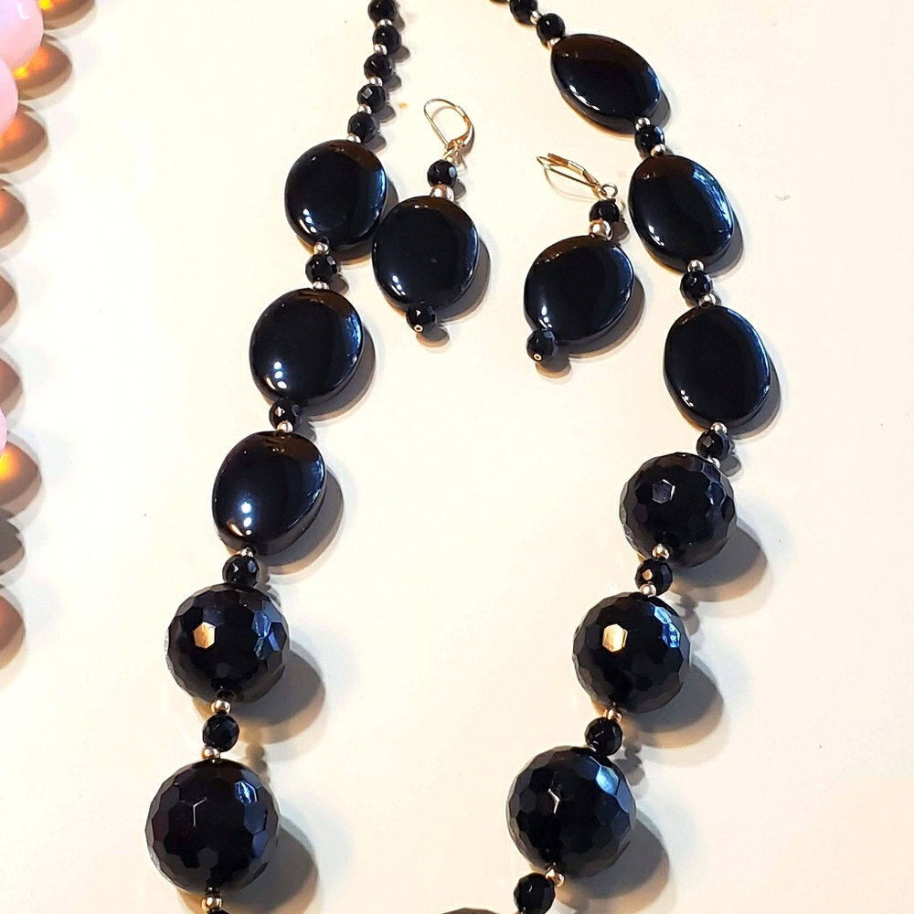 Black onyx necklace with  earrings